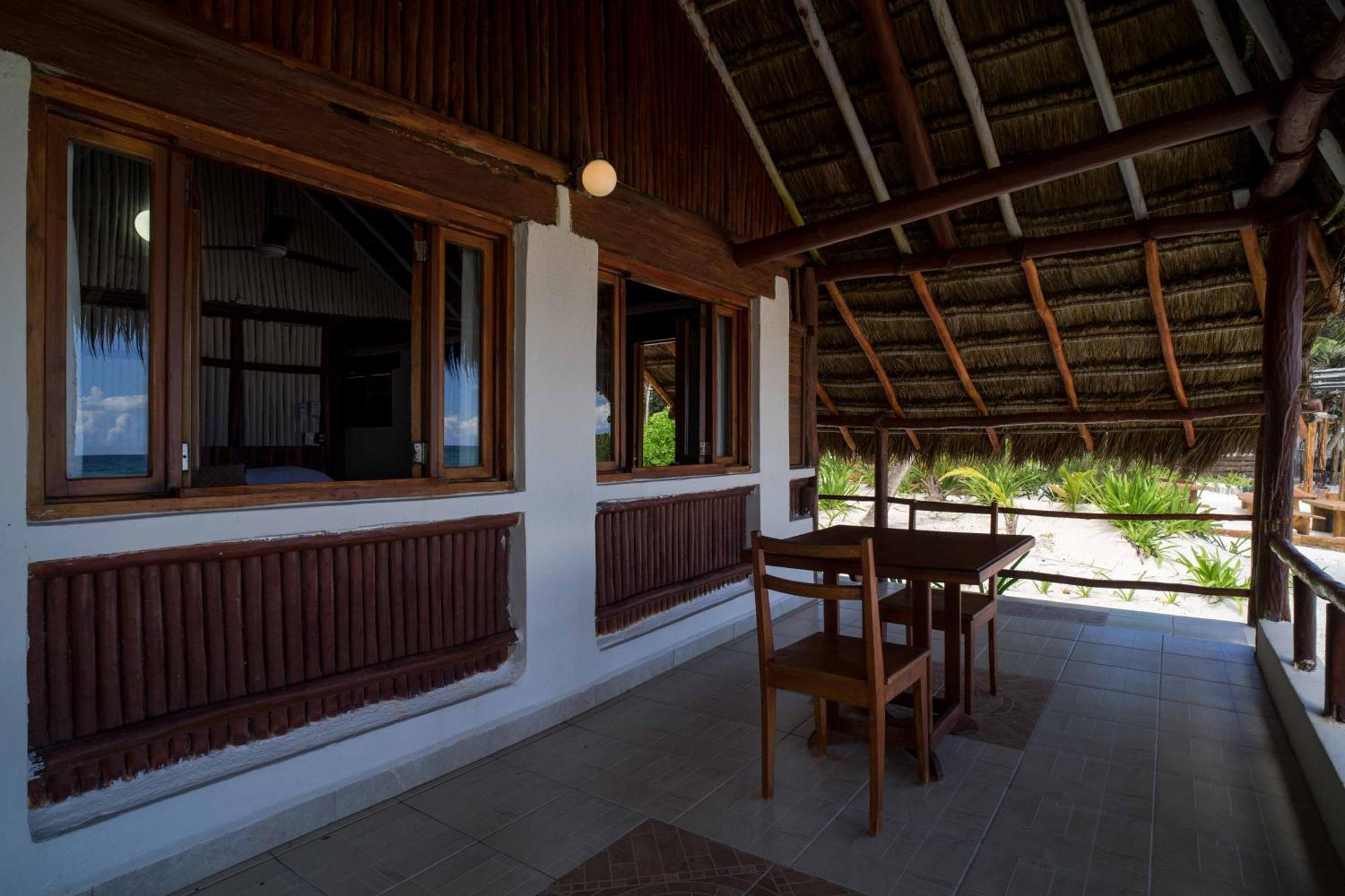 Hotel Bt Live Tulum Located At The Party Zone Exterior foto