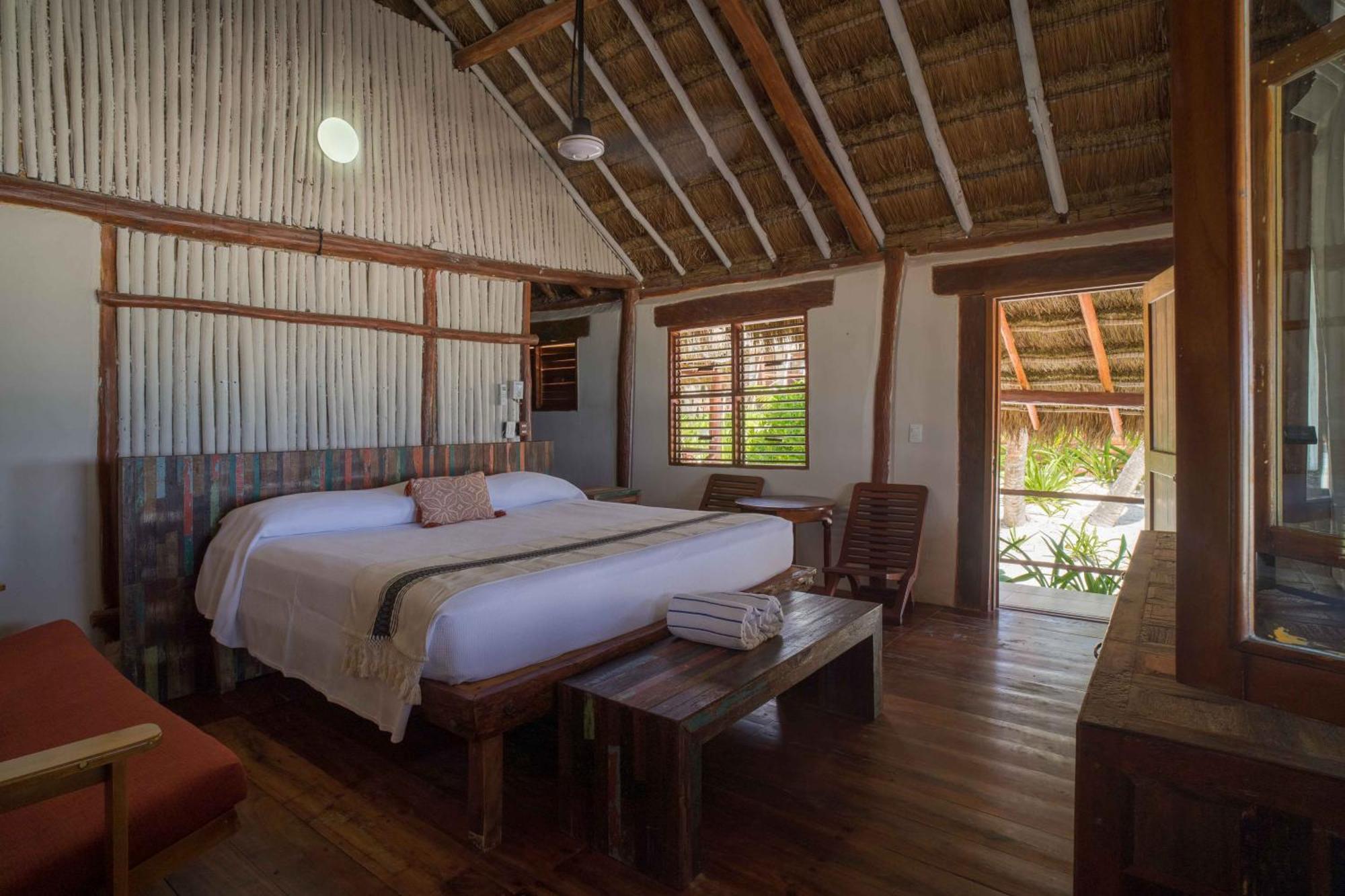 Hotel Bt Live Tulum Located At The Party Zone Exterior foto