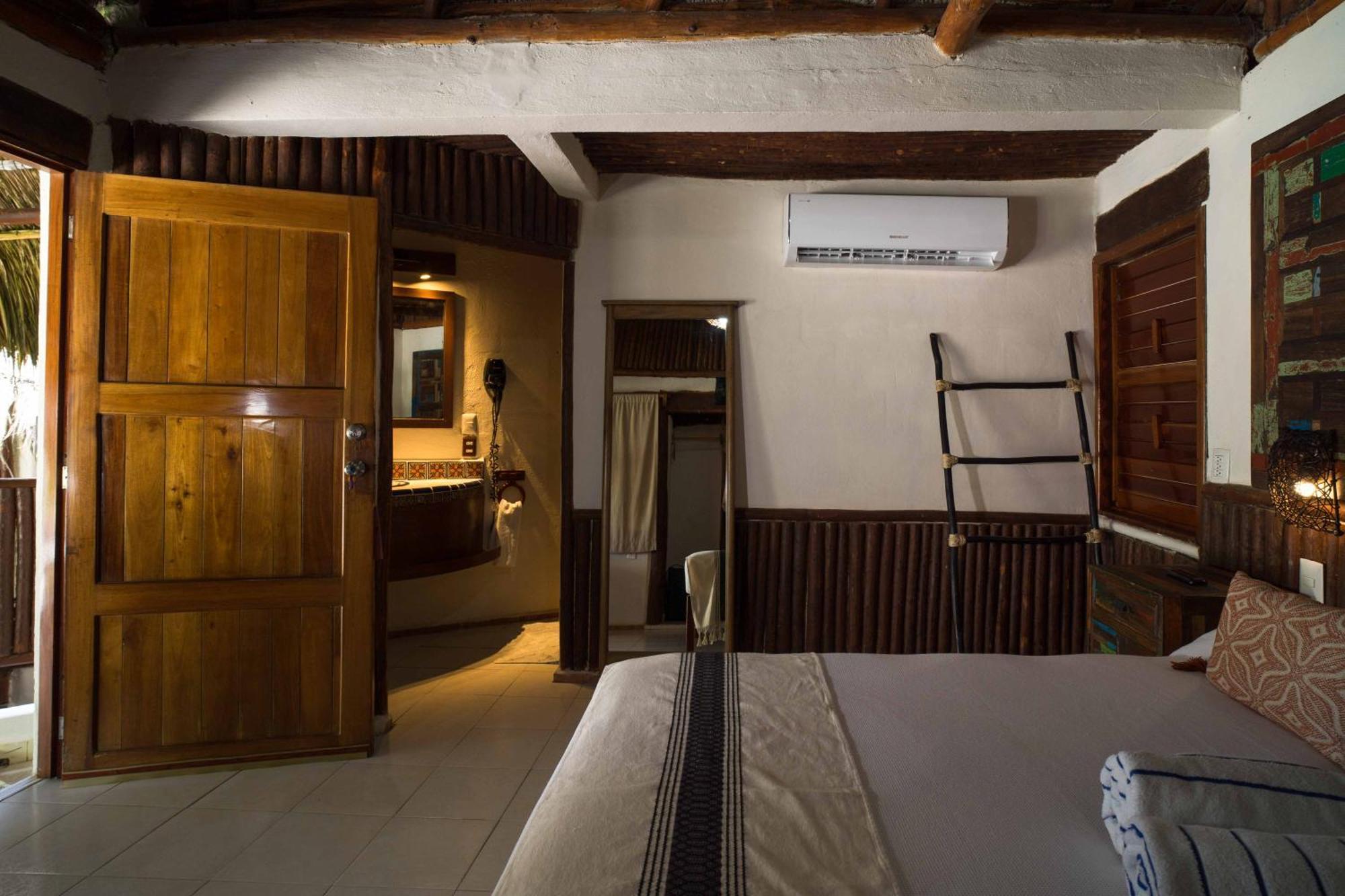 Hotel Bt Live Tulum Located At The Party Zone Exterior foto