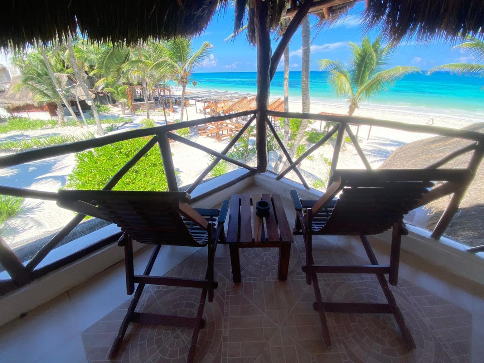 Hotel Bt Live Tulum Located At The Party Zone Exterior foto