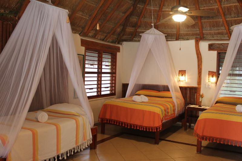 Hotel Bt Live Tulum Located At The Party Zone Exterior foto